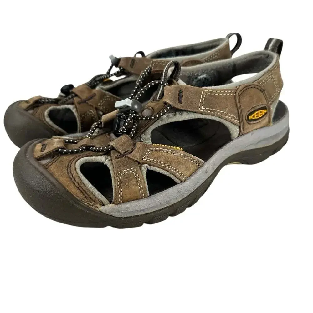 KEEN Austin Mens Sandals Size 7 Brown Leather Hiking Trail Outdoor Closed Toe